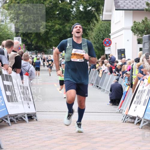 30.08.2026 - Blankeneser Heldenlauf Lena Gebhardt http://msf.ph/oto/10055269 30.08.2026 12:08:21 Ziel 2625 meine-sportfotos.de