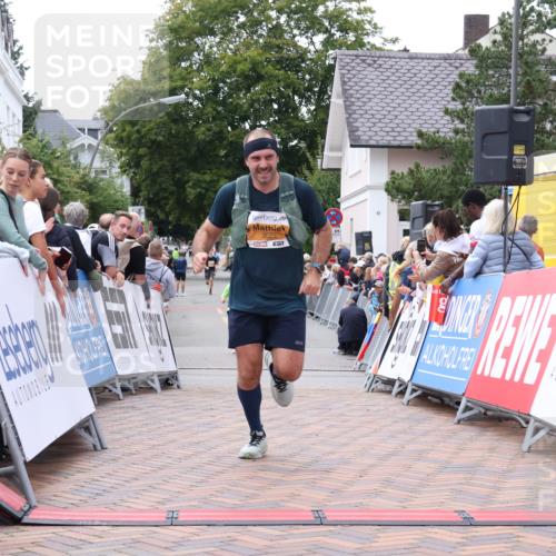 30.08.2026 - Blankeneser Heldenlauf Lena Gebhardt http://msf.ph/oto/10055276 30.08.2026 12:08:22 Ziel 2625 meine-sportfotos.de
