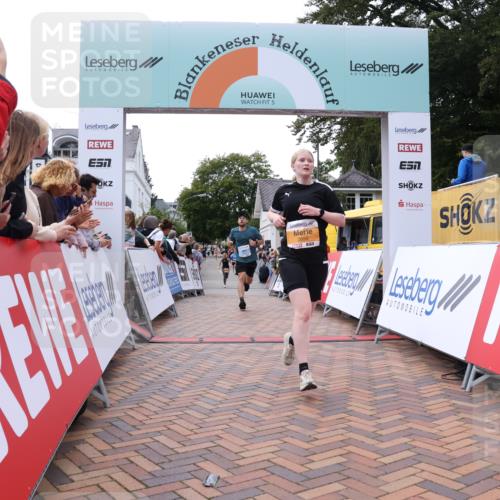 30.08.2026 - Blankeneser Heldenlauf Lena Gebhardt http://msf.ph/oto/10055404 30.08.2026 12:08:45 Ziel 2659, 2792, 4160 meine-sportfotos.de