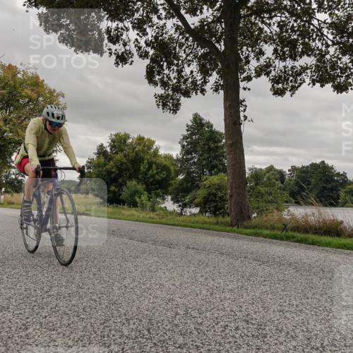 30.08.2026 - Elbe Triathlon Hamburg Michael Burmester http://msf.ph/oto/10055450 30.08.2026 11:36:08 Radfahren 1529, 1644, 1689 meine-sportfotos.de