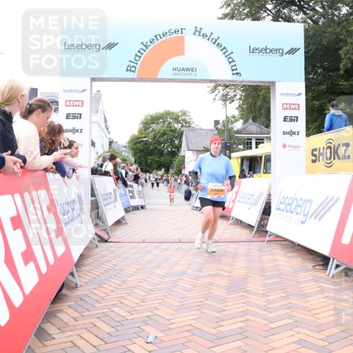 30.08.2026 - Blankeneser Heldenlauf Lena Gebhardt http://msf.ph/oto/10055469 30.08.2026 12:08:56 Ziel 2448, 2841 meine-sportfotos.de