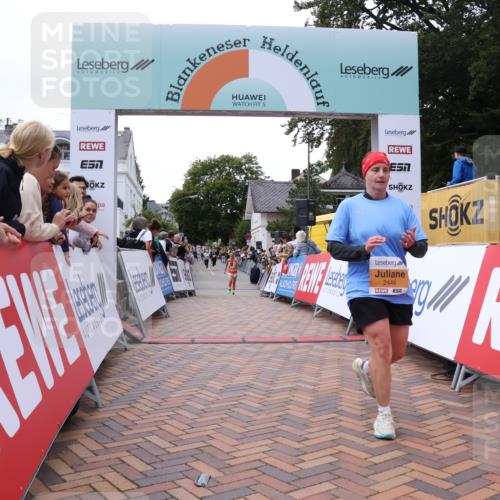 30.08.2026 - Blankeneser Heldenlauf Lena Gebhardt http://msf.ph/oto/10055475 30.08.2026 12:08:57 Ziel 2304, 2448, 2841 meine-sportfotos.de