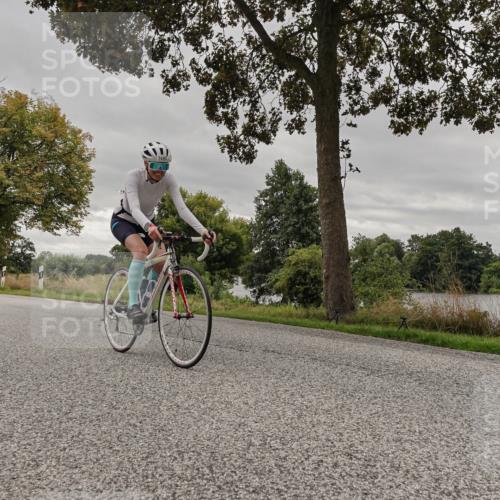 30.08.2026 - Elbe Triathlon Hamburg Michael Burmester http://msf.ph/oto/10055491 30.08.2026 11:37:48 Radfahren 1495, 1521, 1702 meine-sportfotos.de
