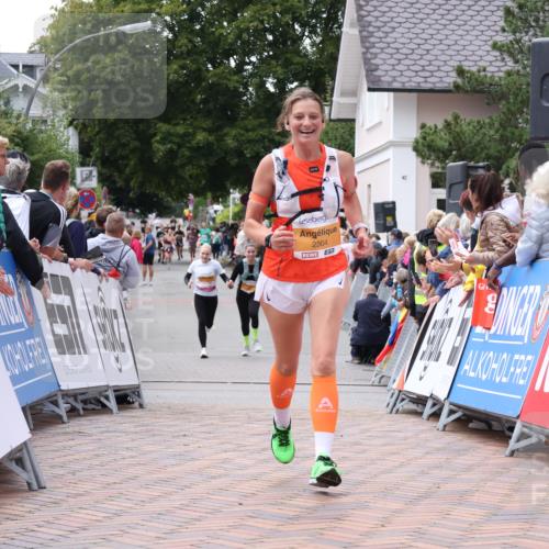 30.08.2026 - Blankeneser Heldenlauf Lena Gebhardt http://msf.ph/oto/10055494 30.08.2026 12:09:00 Ziel 2304, 2448 meine-sportfotos.de