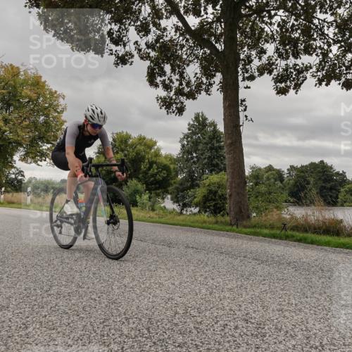 30.08.2026 - Elbe Triathlon Hamburg Michael Burmester http://msf.ph/oto/10055513 30.08.2026 11:38:22 Radfahren 1469, 1498, 1502, 1587, 1658 meine-sportfotos.de