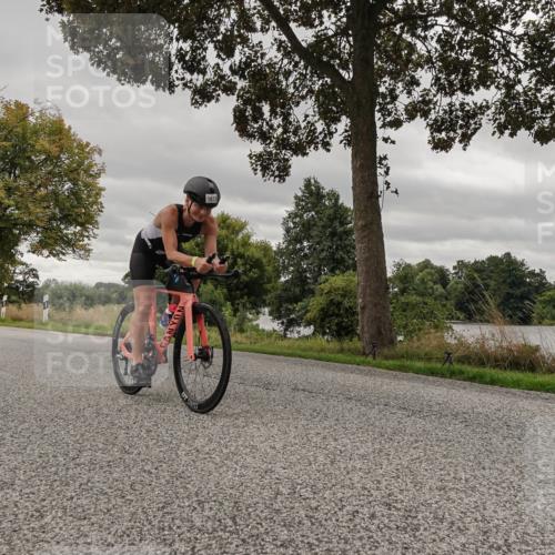30.08.2026 - Elbe Triathlon Hamburg Michael Burmester http://msf.ph/oto/10055554 30.08.2026 11:39:44 Radfahren 1615 meine-sportfotos.de