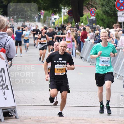30.08.2026 - Blankeneser Heldenlauf Lena Gebhardt http://msf.ph/oto/10055564 30.08.2026 12:09:17 Ziel 2876 meine-sportfotos.de