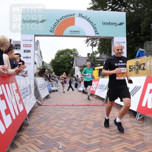 30.08.2026 - Blankeneser Heldenlauf Lena Gebhardt http://msf.ph/oto/10055588 30.08.2026 12:09:22 Ziel 2481, 2876, 4427 meine-sportfotos.de