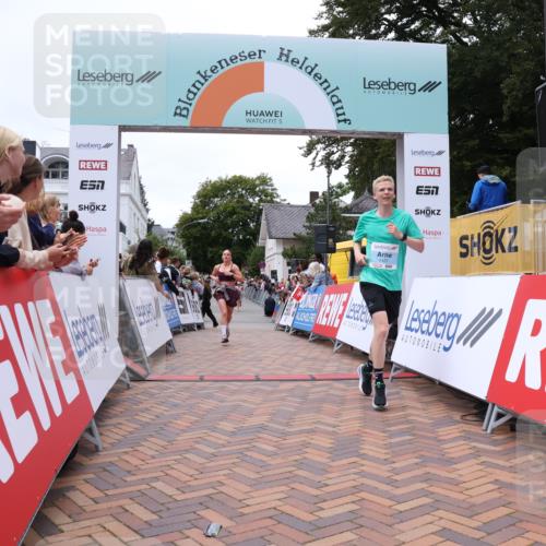 30.08.2026 - Blankeneser Heldenlauf Lena Gebhardt http://msf.ph/oto/10055594 30.08.2026 12:09:23 Ziel 2481, 2876, 4427 meine-sportfotos.de
