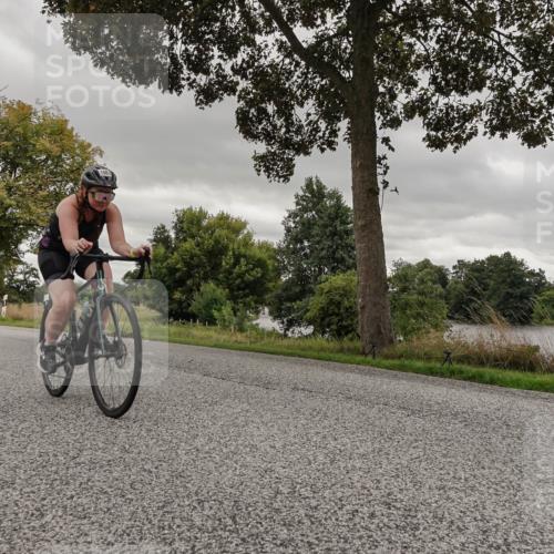 30.08.2026 - Elbe Triathlon Hamburg Michael Burmester http://msf.ph/oto/10055640 30.08.2026 11:45:23 Radfahren 1603, 1697 meine-sportfotos.de