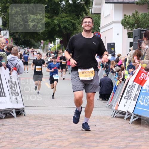 30.08.2026 - Blankeneser Heldenlauf Lena Gebhardt http://msf.ph/oto/10055724 30.08.2026 12:09:42 Ziel 2036, 2055, 2157 meine-sportfotos.de
