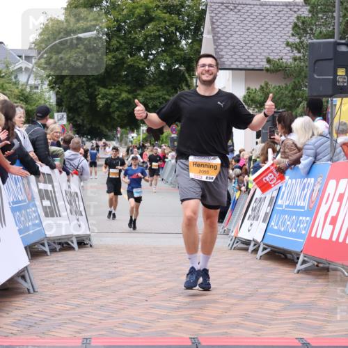 30.08.2026 - Blankeneser Heldenlauf Lena Gebhardt http://msf.ph/oto/10055730 30.08.2026 12:09:43 Ziel 2036, 2055, 2157 meine-sportfotos.de