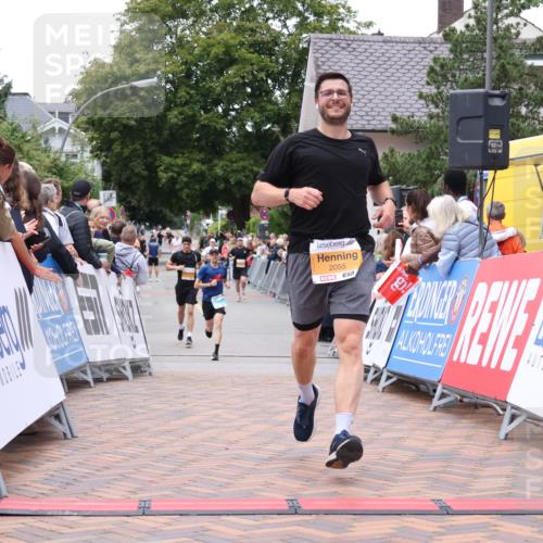 30.08.2026 - Blankeneser Heldenlauf Lena Gebhardt http://msf.ph/oto/10055736 30.08.2026 12:09:44 Ziel 2036, 2055 meine-sportfotos.de