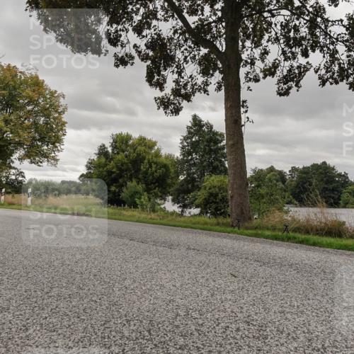 30.08.2026 - Elbe Triathlon Hamburg Michael Burmester http://msf.ph/oto/10055788 30.08.2026 12:17:00 Radfahren  meine-sportfotos.de