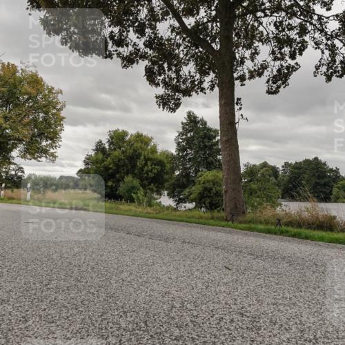 30.08.2026 - Elbe Triathlon Hamburg Michael Burmester http://msf.ph/oto/10055789 30.08.2026 12:17:01 Radfahren  meine-sportfotos.de