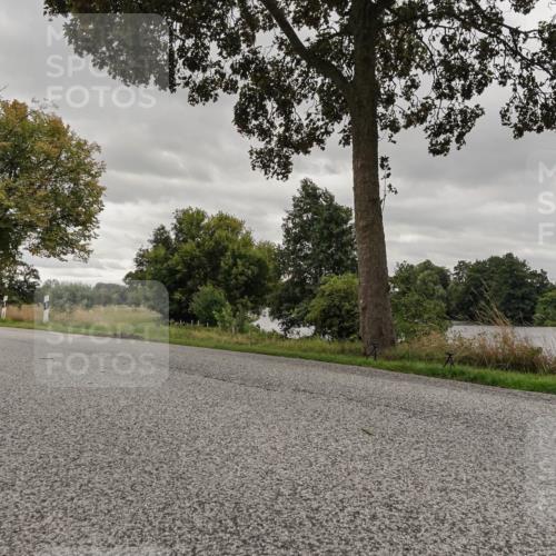 30.08.2026 - Elbe Triathlon Hamburg Michael Burmester http://msf.ph/oto/10055791 30.08.2026 12:17:02 Radfahren  meine-sportfotos.de