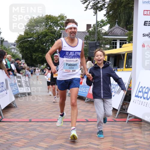 30.08.2026 - Blankeneser Heldenlauf Lena Gebhardt http://msf.ph/oto/10055825 30.08.2026 12:09:54 Ziel 2096, 2340, 2788, 4259, 4473 meine-sportfotos.de