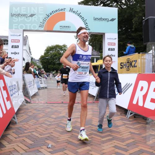 30.08.2026 - Blankeneser Heldenlauf Lena Gebhardt http://msf.ph/oto/10055838 30.08.2026 12:09:55 Ziel 2096, 2340, 2788, 4259, 4473 meine-sportfotos.de