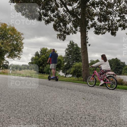 30.08.2026 - Elbe Triathlon Hamburg Michael Burmester http://msf.ph/oto/10055845 30.08.2026 12:18:45 Radfahren  meine-sportfotos.de