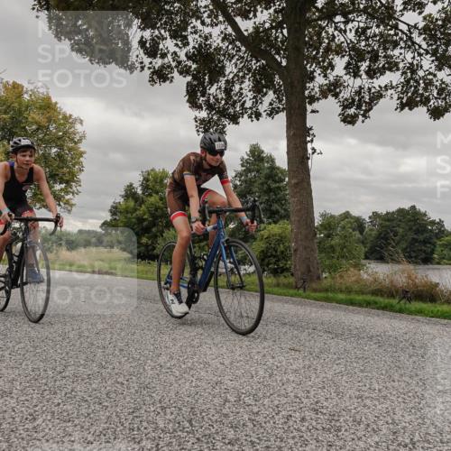 30.08.2026 - Elbe Triathlon Hamburg Michael Burmester http://msf.ph/oto/10055885 30.08.2026 12:27:22 Radfahren 1738, 1742 meine-sportfotos.de