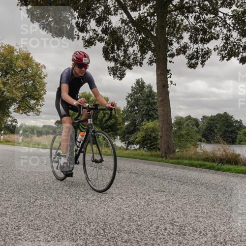 30.08.2026 - Elbe Triathlon Hamburg Michael Burmester http://msf.ph/oto/10055892 30.08.2026 12:27:58 Radfahren 1747 meine-sportfotos.de