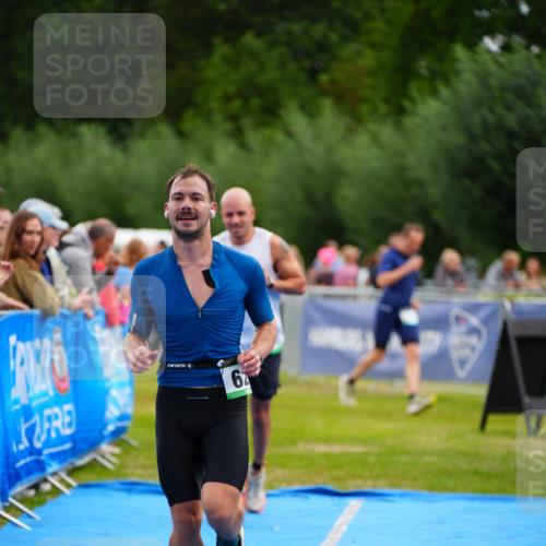 30.08.2026 - Elbe Triathlon Hamburg LAZAROV Photography http://msf.ph/oto/10055916 30.08.2026 11:06:32 Ziel 482, 628, 675, 1067 meine-sportfotos.de