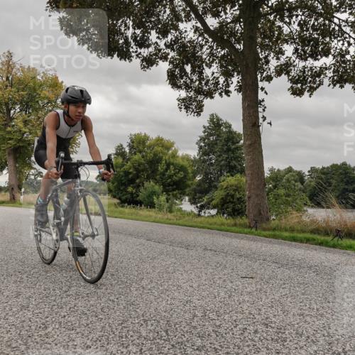 30.08.2026 - Elbe Triathlon Hamburg Michael Burmester http://msf.ph/oto/10055928 30.08.2026 12:30:42 Radfahren 1730 meine-sportfotos.de