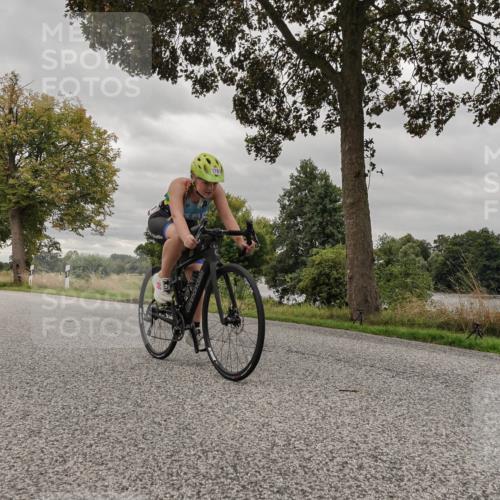 30.08.2026 - Elbe Triathlon Hamburg Michael Burmester http://msf.ph/oto/10055931 30.08.2026 12:30:52 Radfahren 1761 meine-sportfotos.de