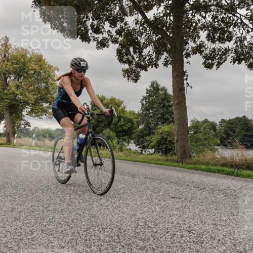 30.08.2026 - Elbe Triathlon Hamburg Michael Burmester http://msf.ph/oto/10055952 30.08.2026 12:32:28 Radfahren 1755 meine-sportfotos.de