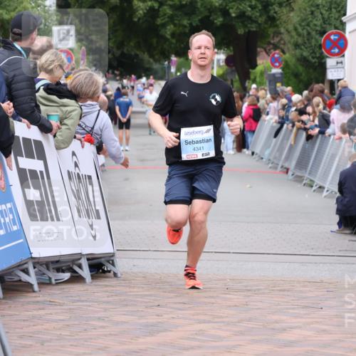 30.08.2026 - Blankeneser Heldenlauf Lena Gebhardt http://msf.ph/oto/10055958 30.08.2026 12:10:14 Ziel 2052, 4341 meine-sportfotos.de