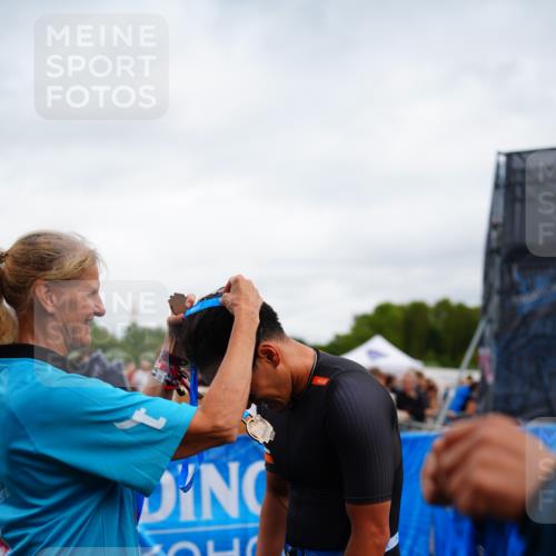 30.08.2026 - Elbe Triathlon Hamburg LAZAROV Photography http://msf.ph/oto/10055969 30.08.2026 11:06:46 Ziel 289 meine-sportfotos.de