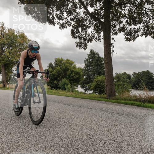 30.08.2026 - Elbe Triathlon Hamburg Michael Burmester http://msf.ph/oto/10055985 30.08.2026 12:41:54 Radfahren 1806 meine-sportfotos.de