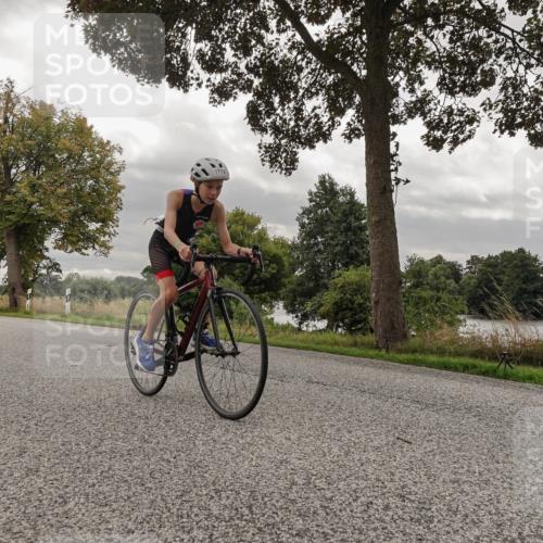 30.08.2026 - Elbe Triathlon Hamburg Michael Burmester http://msf.ph/oto/10055988 30.08.2026 12:42:17 Radfahren 1772, 1812, 1816 meine-sportfotos.de