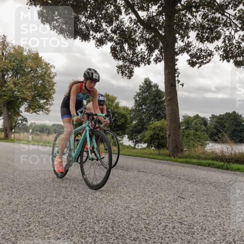 30.08.2026 - Elbe Triathlon Hamburg Michael Burmester http://msf.ph/oto/10055991 30.08.2026 12:42:21 Radfahren 1812, 1816 meine-sportfotos.de