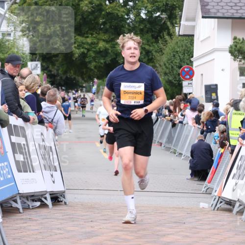 30.08.2026 - Blankeneser Heldenlauf Lena Gebhardt http://msf.ph/oto/10055995 30.08.2026 12:10:25 Ziel 2224 meine-sportfotos.de