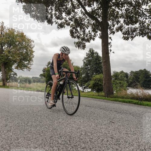 30.08.2026 - Elbe Triathlon Hamburg Michael Burmester http://msf.ph/oto/10056026 30.08.2026 12:45:10 Radfahren 1780 meine-sportfotos.de