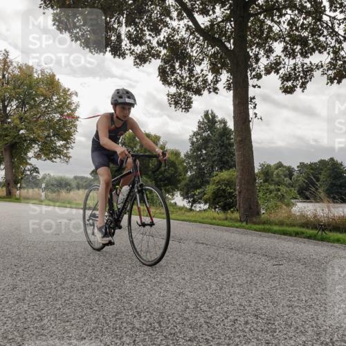 30.08.2026 - Elbe Triathlon Hamburg Michael Burmester http://msf.ph/oto/10056050 30.08.2026 12:48:35 Radfahren 1773 meine-sportfotos.de