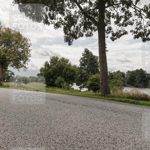 30.08.2026 - Elbe Triathlon Hamburg Michael Burmester http://msf.ph/oto/10056080 30.08.2026 12:58:52 Radfahren  meine-sportfotos.de