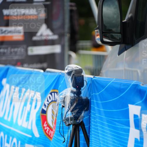 30.08.2026 - Elbe Triathlon Hamburg LAZAROV Photography http://msf.ph/oto/10056109 30.08.2026 11:08:01 Ziel  meine-sportfotos.de