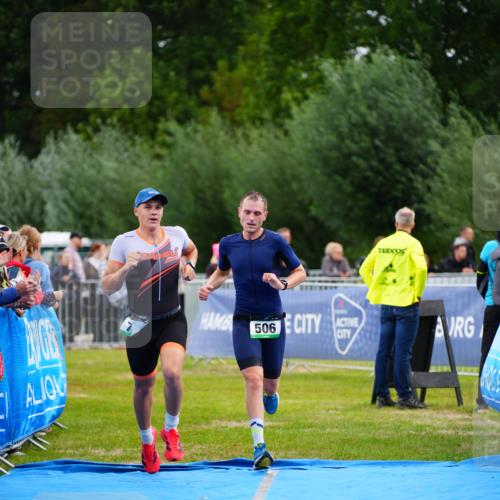 30.08.2026 - Elbe Triathlon Hamburg LAZAROV Photography http://msf.ph/oto/10056121 30.08.2026 11:08:20 Ziel 506, 790 meine-sportfotos.de