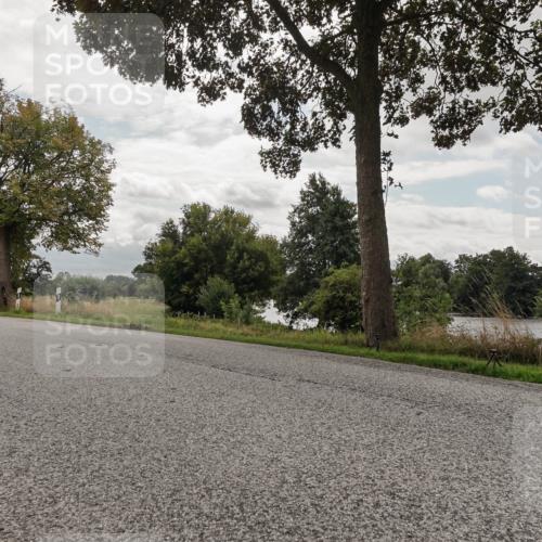 30.08.2026 - Elbe Triathlon Hamburg Michael Burmester http://msf.ph/oto/10056137 30.08.2026 13:00:49 Radfahren  meine-sportfotos.de