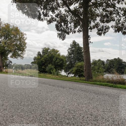 30.08.2026 - Elbe Triathlon Hamburg Michael Burmester http://msf.ph/oto/10056182 30.08.2026 13:01:04 Radfahren  meine-sportfotos.de