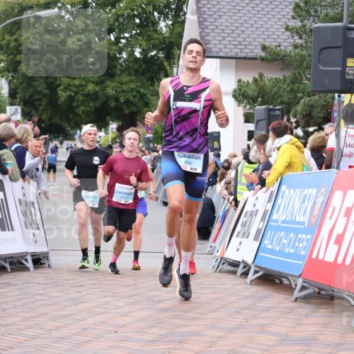 30.08.2026 - Blankeneser Heldenlauf Lena Gebhardt http://msf.ph/oto/10056188 30.08.2026 12:10:50 Ziel 2051, 4127, 4137, 4342, 4367 meine-sportfotos.de