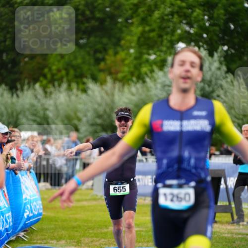 30.08.2026 - Elbe Triathlon Hamburg LAZAROV Photography http://msf.ph/oto/10056211 30.08.2026 11:08:43 Ziel 419, 590, 655, 1260 meine-sportfotos.de