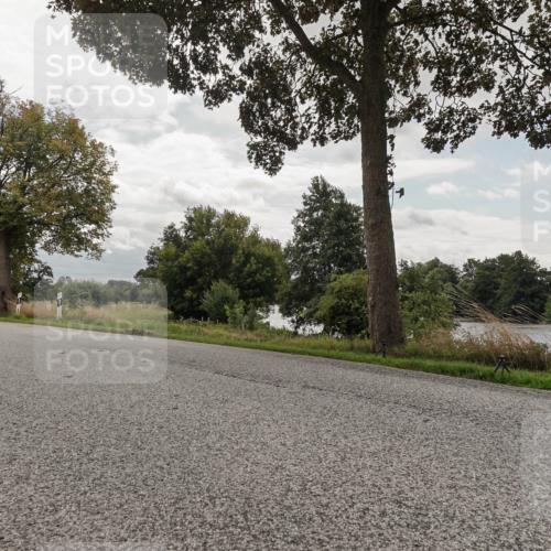 30.08.2026 - Elbe Triathlon Hamburg Michael Burmester http://msf.ph/oto/10056214 30.08.2026 13:01:17 Radfahren  meine-sportfotos.de