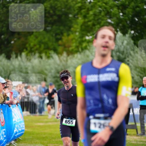 30.08.2026 - Elbe Triathlon Hamburg LAZAROV Photography http://msf.ph/oto/10056217 30.08.2026 11:08:43 Ziel 419, 590, 655, 1260 meine-sportfotos.de