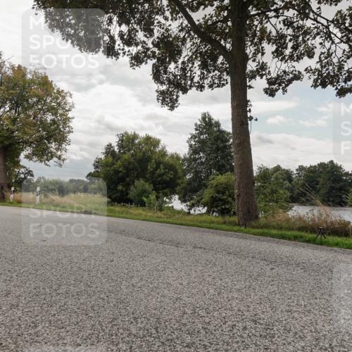 30.08.2026 - Elbe Triathlon Hamburg Michael Burmester http://msf.ph/oto/10056223 30.08.2026 13:01:22 Radfahren  meine-sportfotos.de