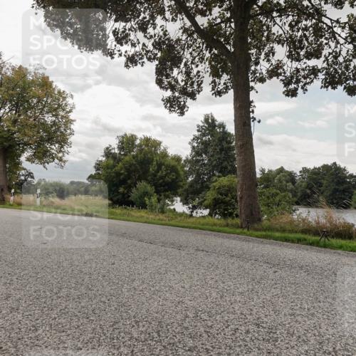 30.08.2026 - Elbe Triathlon Hamburg Michael Burmester http://msf.ph/oto/10056228 30.08.2026 13:01:25 Radfahren  meine-sportfotos.de