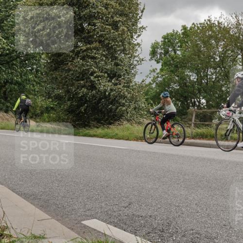 30.08.2026 - Elbe Triathlon Hamburg Michael Burmester http://msf.ph/oto/10056284 30.08.2026 13:39:47 Radfahren  meine-sportfotos.de
