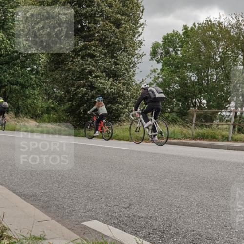30.08.2026 - Elbe Triathlon Hamburg Michael Burmester http://msf.ph/oto/10056287 30.08.2026 13:39:47 Radfahren  meine-sportfotos.de